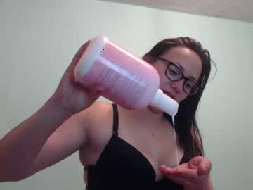 jesseniahot chaturbate