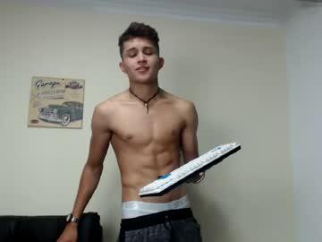 jhonathan_ashe chaturbate