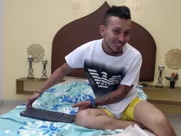 jhonn_and_hellen chaturbate