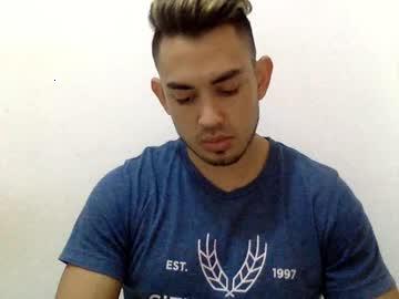 jhonny_bigger chaturbate