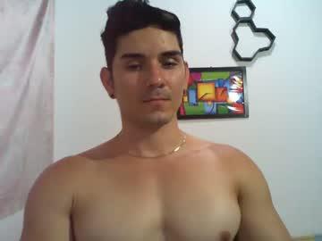 jhosh323 chaturbate