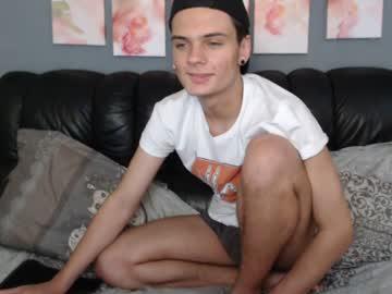 joey_mills chaturbate