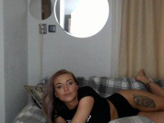 JolieCarla bongacams