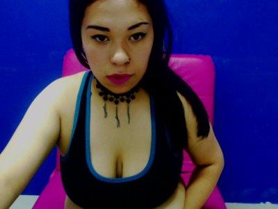 julietha-19 bongacams