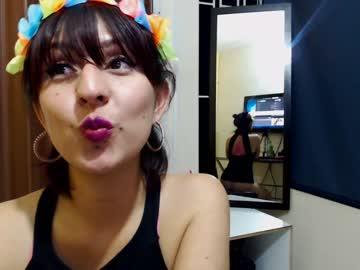 jullian_honey chaturbate