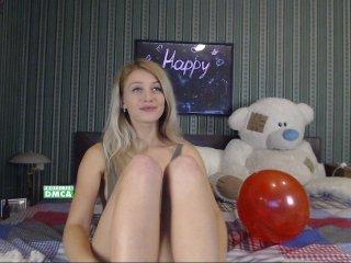 JustUrGirl bongacams