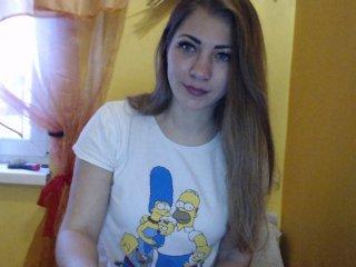 Kamilla-18 bongacams