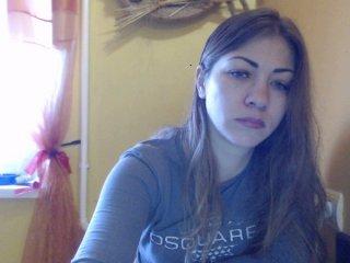 Kamilla-18 bongacams