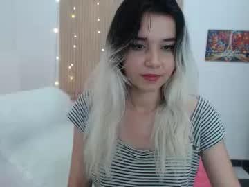 karollholy chaturbate