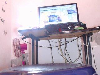 katykeat19 bongacams