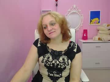 kelly_wain chaturbate