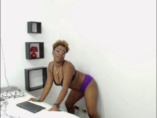 KenyaJones bongacams