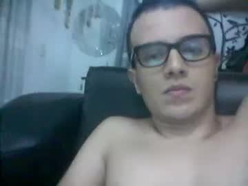 kevinsantana0111 chaturbate