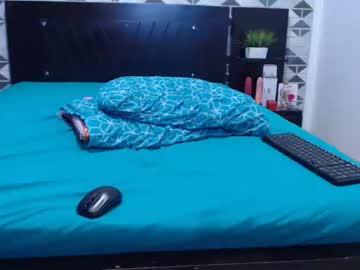 kiara_kaneel chaturbate