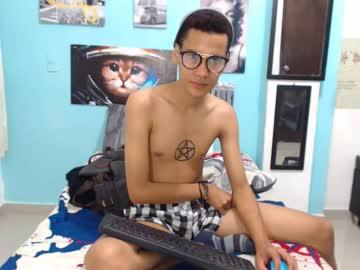 kingacxellatin chaturbate