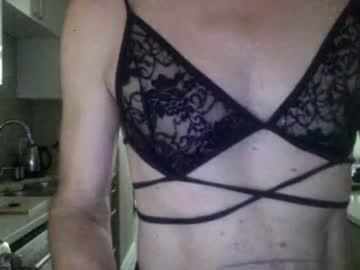 kinkybtmboi chaturbate