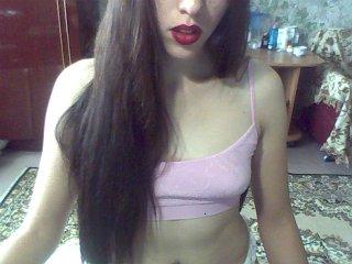 KiraSolo bongacams