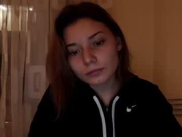 kira_giddy chaturbate