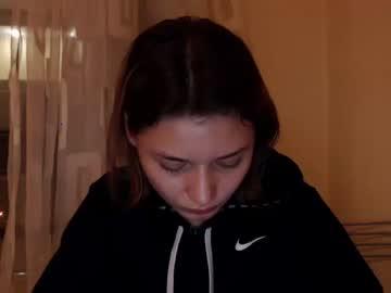 kira_giddy chaturbate