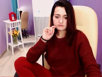 kira_yammy chaturbate