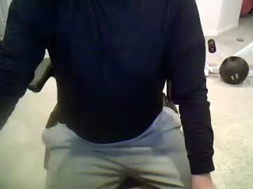 kneelingtoy chaturbate