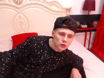 kriss_crush chaturbate