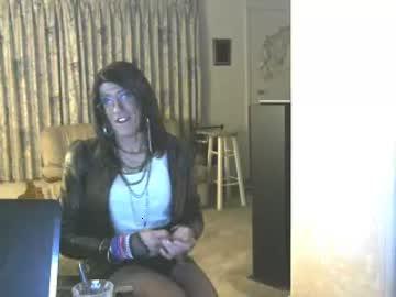 krystall_love chaturbate