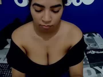 kyliehoney chaturbate