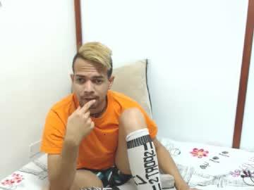 ladinhot_sex19 chaturbate