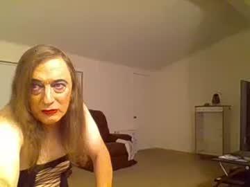 ladyboy8130 chaturbate