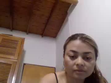 lara_nova chaturbate