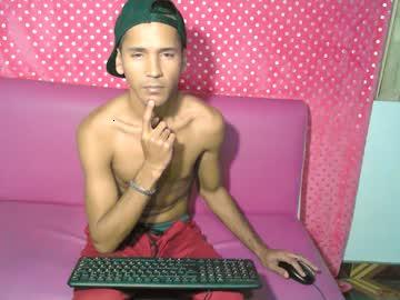 larryevan chaturbate