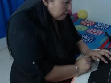 latin_girlboom chaturbate