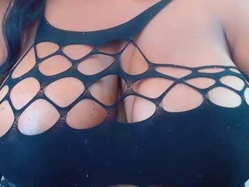 latin_hotbrunette chaturbate