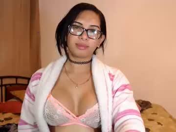 latinaflower_ts chaturbate