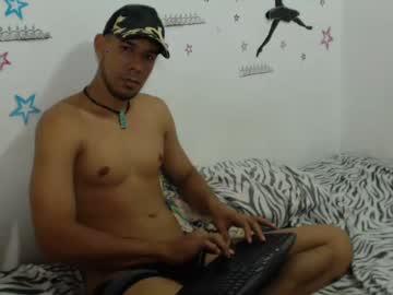 latinscouple98 chaturbate