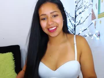 lauraroberts18a chaturbate