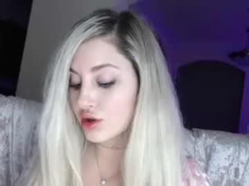 legaltenderblonde chaturbate