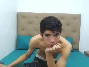 leon_0816 chaturbate