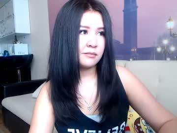 lickiwei chaturbate