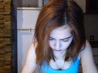 LittleShyGirl bongacams