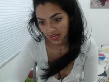 littleangel4u_ chaturbate