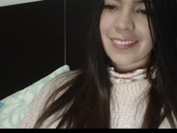 littleluisa chaturbate