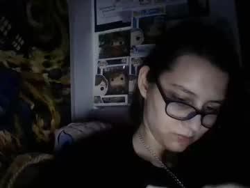 littlenerdyslut221 chaturbate