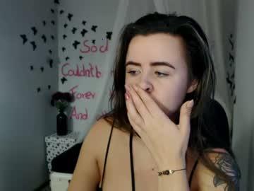 littletrisha chaturbate