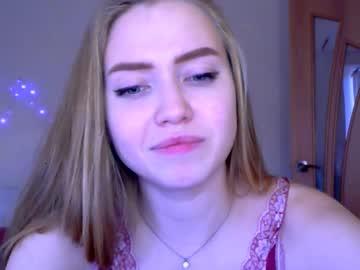 littlexxxemily chaturbate