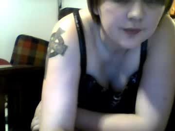 lovehard69badkitty chaturbate