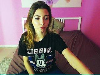 LuckyKarolina bongacams