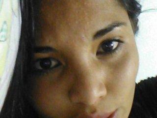 lucybunny15 bongacams