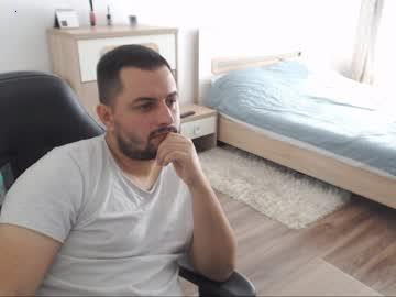 luke_xl chaturbate